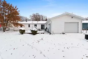 335 Conover Dr, Green Bay, WI 54303 - Photo 4