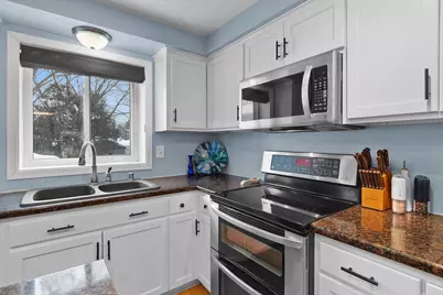 335 Conover Drive, Green Bay, WI 54303 - Photo 14