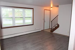 2111 Carstensen Ln, Green Bay, WI 54304 - Photo 8