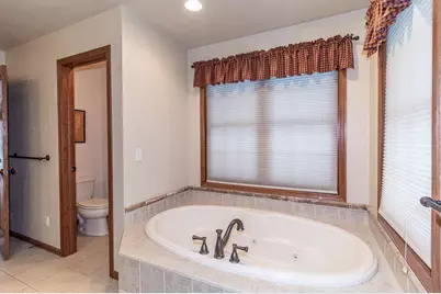 N3443 Oakwood Pass, New London, WI 54961 - Photo 24