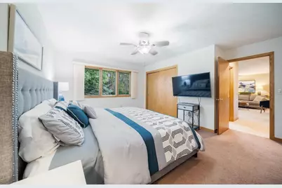 2117 Cloudview Court, Appleton, WI 54914 - Photo 4