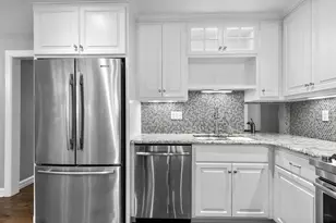 112 Webster Heights Dr, Green Bay, WI 54301 - Photo 12