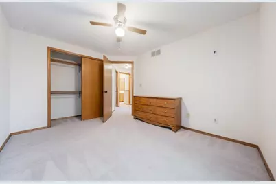 1249 Fieldview Drive, Menasha, WI 54952 - Photo 16