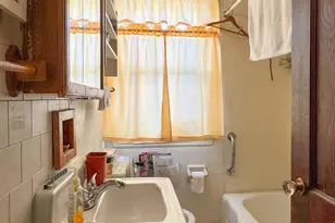 1202 12th Ave, Green Bay, WI 54304 - Photo 10