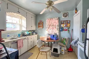 1202 12th Ave, Green Bay, WI 54304 - Photo 6