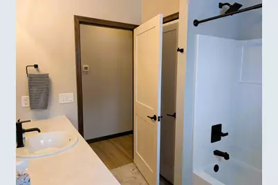 1759 Dallas Lane, De Pere, WI 54115 - Photo 14