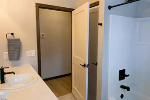 1759 Dallas Ln, De Pere, WI 54115 - Photo 14