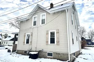 306 N Hubbard St, Horicon, WI 53032 - Photo 16