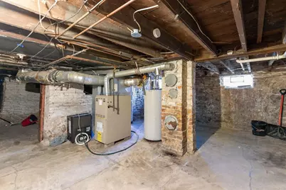 1897 E Newberry Street, Appleton, WI 54915 - Photo 28