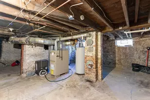 1897 E Newberry St, Appleton, WI 54915 - Photo 28