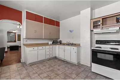 1897 E Newberry Street, Appleton, WI 54915 - Photo 16