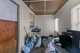 1897 E Newberry St, Appleton, WI 54915 - Photo 8