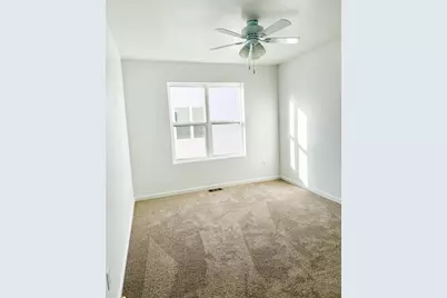 250 N Bell Street, Fond du Lac, WI 54935 - Photo 8