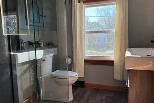 1430 W 9th Ave, Oshkosh, WI 54902 - Photo 16