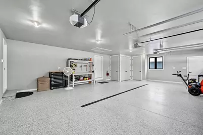 2045 Lost Dauphin Road, De Pere, WI 54115 - Photo 20