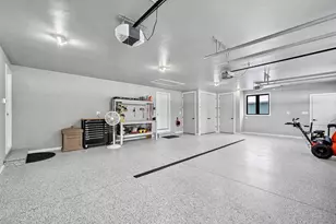 2045 Lost Dauphin Rd, De Pere, WI 54115 - Photo 20