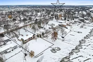 2045 Lost Dauphin Rd, De Pere, WI 54115 - Photo 88