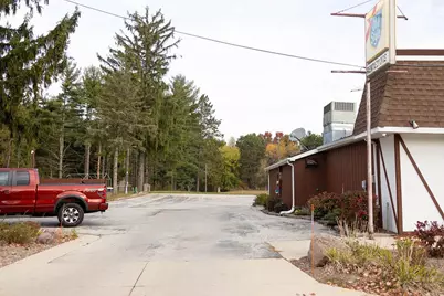 2928 W Mason Street, Green Bay, WI 54313 - Photo 20