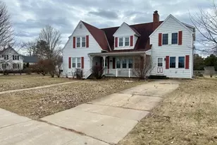 3009 Riverside Ave, Marinette, WI 54143 - Photo 2