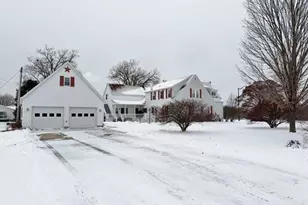 3009 Riverside Ave, Marinette, WI 54143 - Photo 2