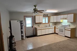 4019 N Meisner Rd, Edgerton, WI 54486 - Photo 12