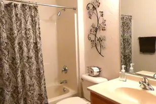 2356 Deer Prairie Dr, Neenah, WI 54956 - Photo 14