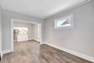 609 12th Ave, Green Bay, WI 54303 - Photo 10