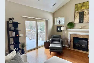 2129 E Sienna Way, Appleton, WI 54913 - Photo 2