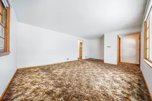 461 Oaklawn Ave, Green Bay, WI 54304 - Photo 8