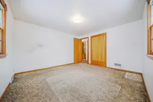 461 Oaklawn Ave, Green Bay, WI 54304 - Photo 16