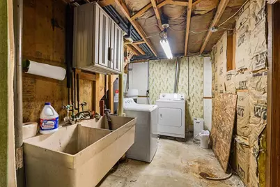 1816 Miller Street #4, West Bend, WI 53095 - Photo 18