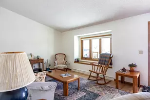 3200 S Huckleberry Ln, Appleton, WI 54915 - Photo 2