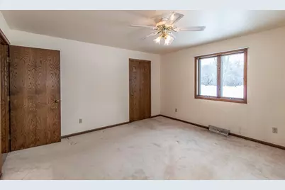 N5558 County Road W, New London, WI 54961 - Photo 16