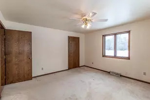 N5558 County Rd W, New London, WI 54961 - Photo 16