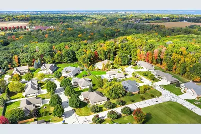 3235 Hickory Ridge Lane, Green Bay, WI 54311 - Photo 42