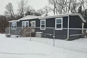 626 N Semrow Rd, Coloma, WI 54930 - Photo 2