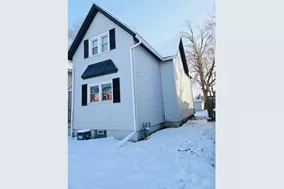 1135 Logan Avenue, Sheboygan, WI 53083 - Photo 2