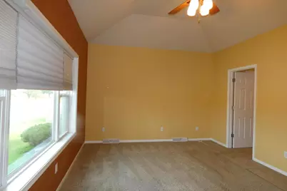 1228 Cameron Circle, Neenah, WI 54956 - Photo 14