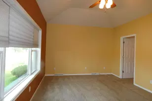 1228 Cameron Cir, Neenah, WI 54956 - Photo 14