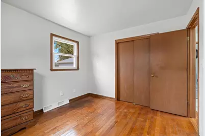 1322 W 5th Avenue, Oshkosh, WI 54902 - Photo 44