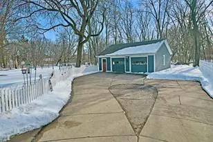 2115 Riverside Ave, Marinette, WI 54143 - Photo 44