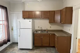 115 E Parkway Ave, Oshkosh, WI 54901 - Photo 2