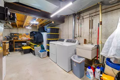 1615 W 6th Avenue, Oshkosh, WI 54902 - Photo 24