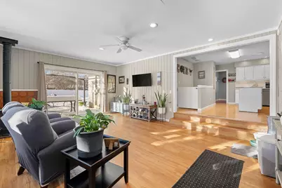 1615 W 6th Avenue, Oshkosh, WI 54902 - Photo 10