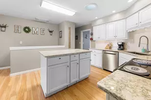 1615 W 6th Ave, Oshkosh, WI 54902 - Photo 8