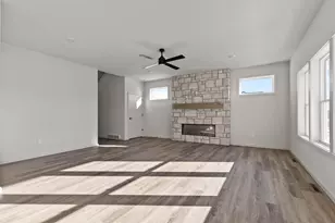 3755 E Gladiolus Pl, Appleton, WI 54913 - Photo 6