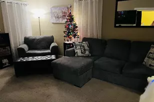 533 W 10th Ave, Oshkosh, WI 54902 - Photo 8