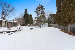 2560 St Steven Ct, Green Bay, WI 54304 - Photo 46