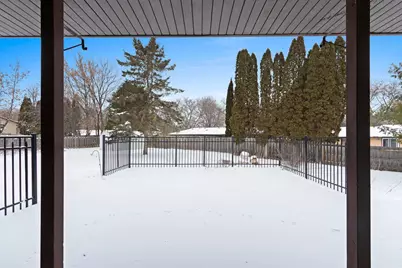 2560 St Steven Court, Green Bay, WI 54304 - Photo 40