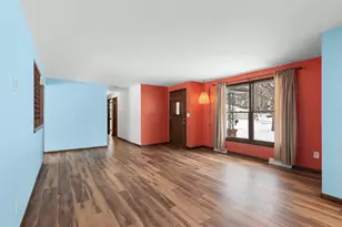 2560 St Steven Ct, Green Bay, WI 54304 - Photo 6